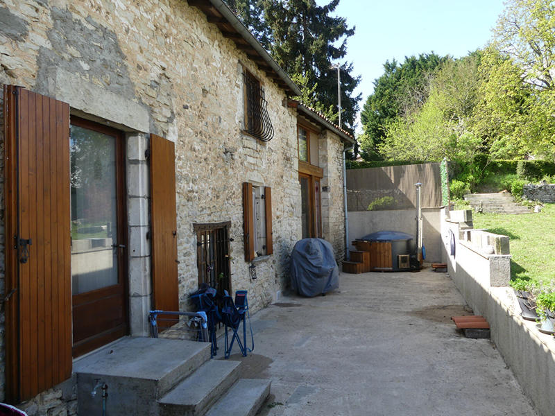 Maison - 130 m² - 7 pièces