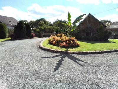 Maison - 210 m² - 8 pièces