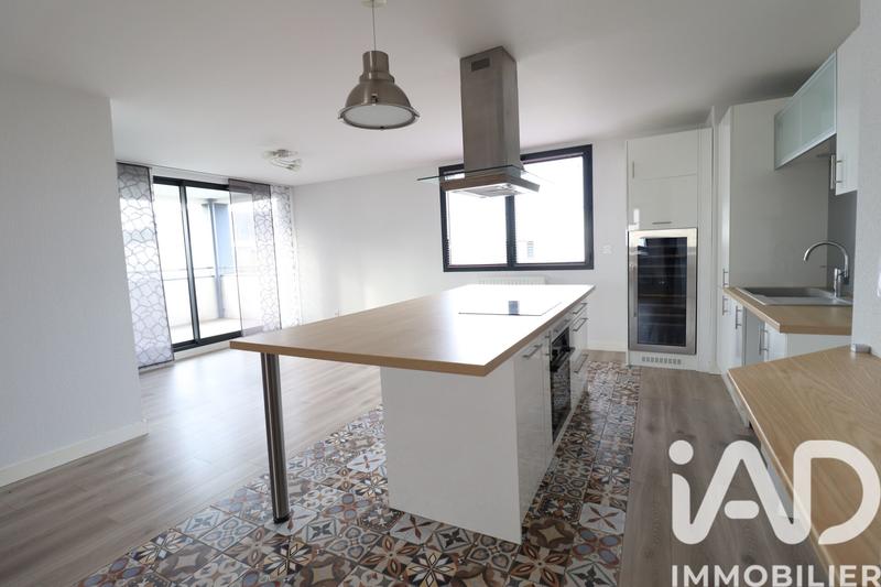 Appartement - 95 m² - 4 pièces
