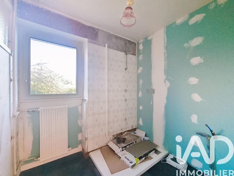 Maison - 182 m² - 9 pièces