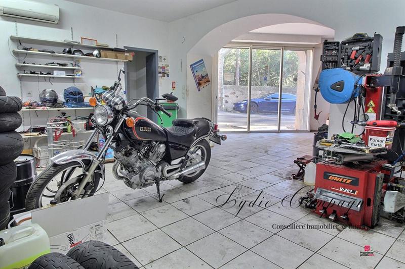 Propriété - 156 m² - 6 pièces