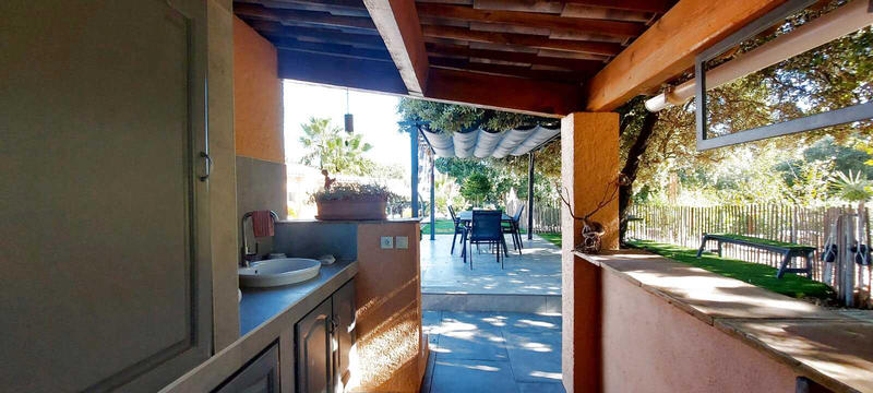 Villa - 161 m² - 5 pièces