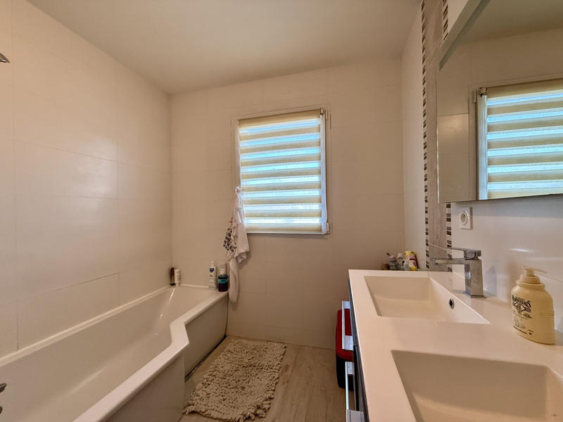 Maison contemporaine - 91 m² - 4 pièces