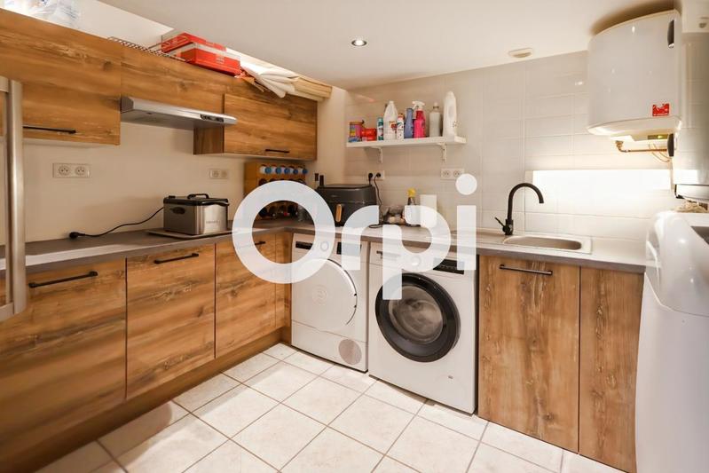 Maison - 154 m² - 1 pièce