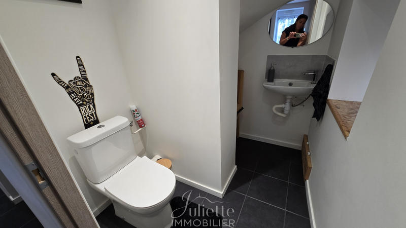 Maison - 135 m² - 1 pièce