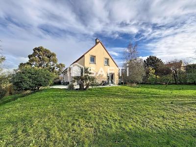 Maison - 136 m² - 6 pièces