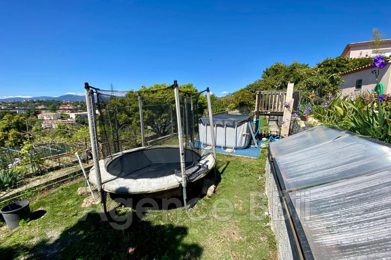 Maison - 159 m² - 6 pièces