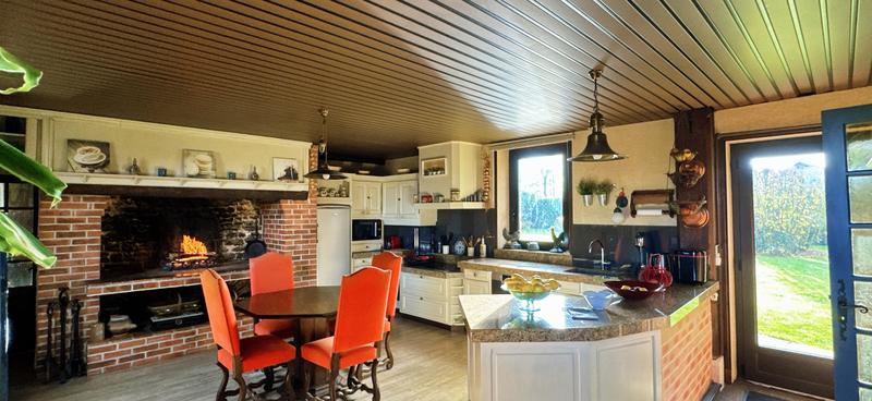 Maison ancienne - 240 m² - 7 pièces