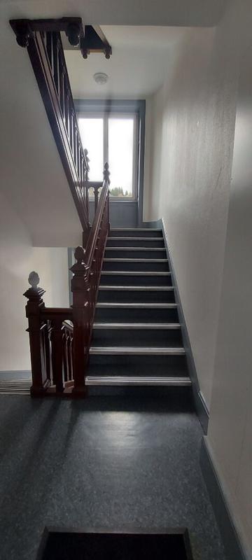 Appartement - 90 m² - 2 pièces