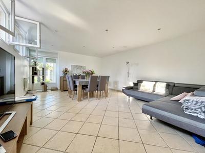 Maison - 141 m² - 5 pièces