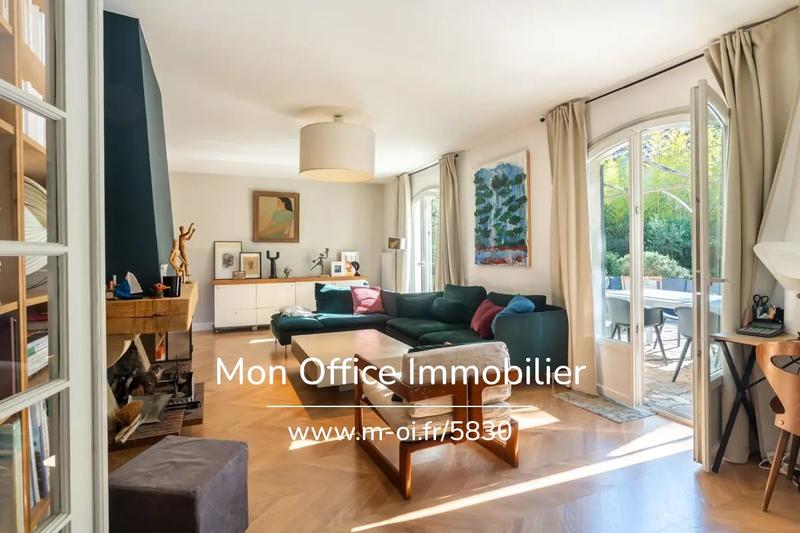 Maison - 178 m² - 7 pièces