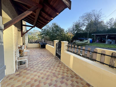 Maison - 85 m² - 5 pièces