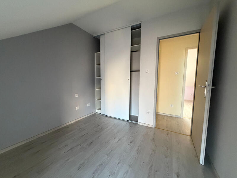 Maison - 166 m² - 7 pièces