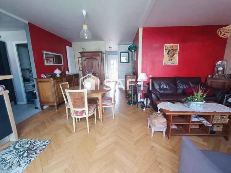 Maison - 79 m² - 5 pièces