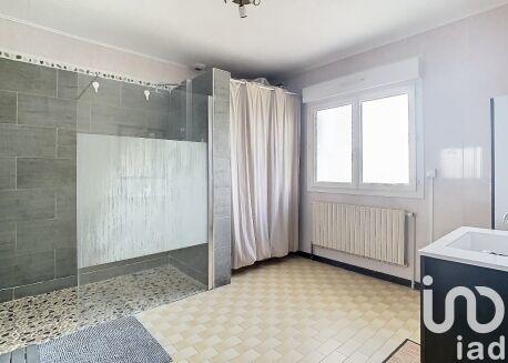 Maison - 194 m² - 6 pièces