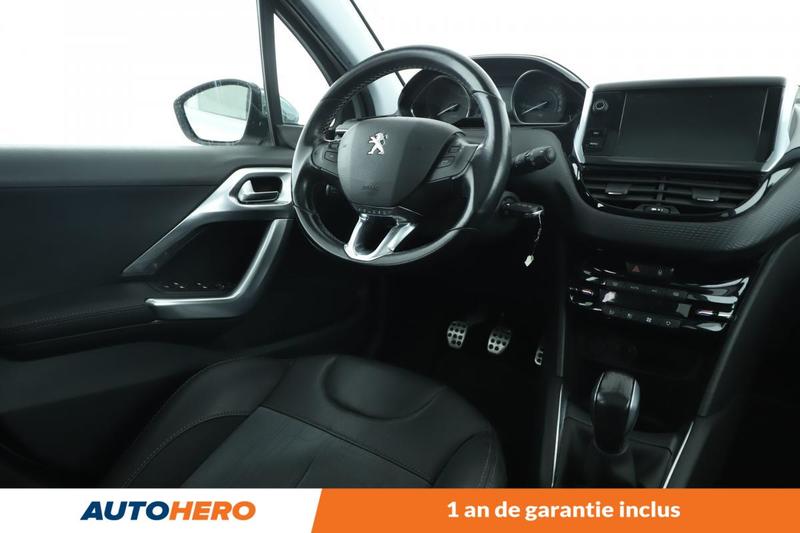 Peugeot 208 1.2 PureTech Feline 5p 110 ch