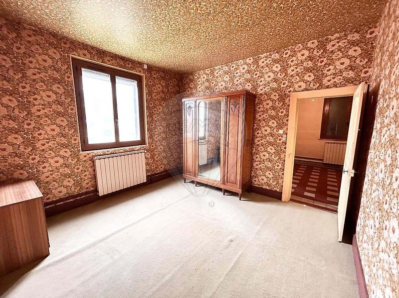 Maison - 144 m² - 6 pièces