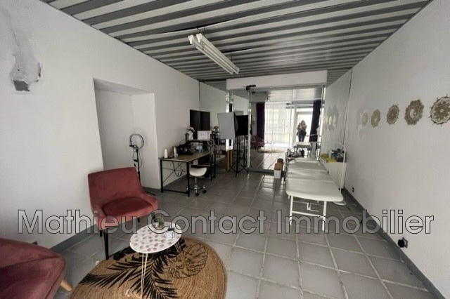 Local commercial - 80 m²