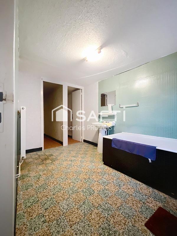 Maison - 100 m² - 5 pièces