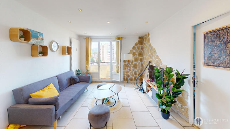 Appartement - 63 m² - 4 pièces