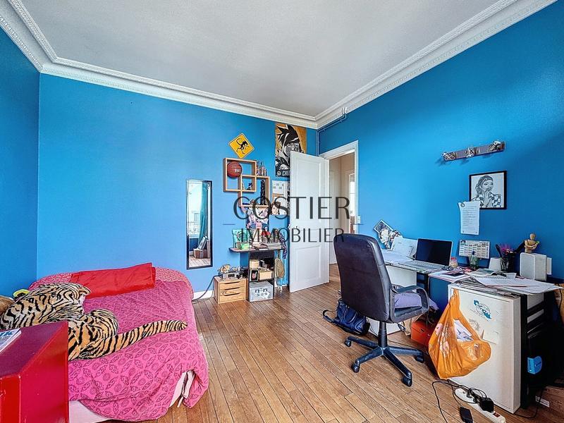 Maison ancienne - 195 m² - 8 pièces