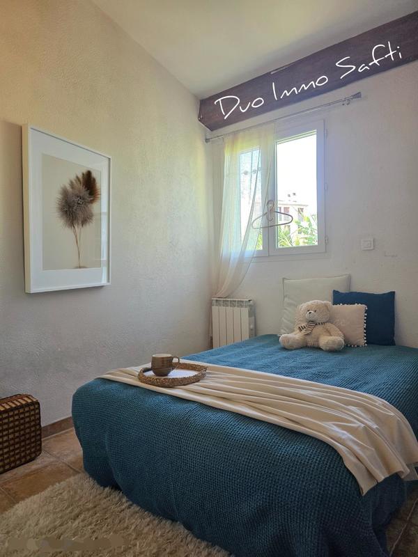 Maison - 92 m² - 4 pièces