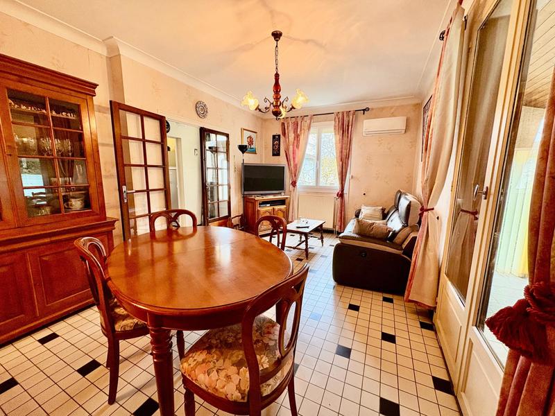 Maison - 103 m² - 5 pièces