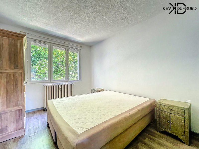 Appartement - 90 m² - 4 pièces