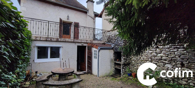 Maison ancienne - 152 m² - 6 pièces