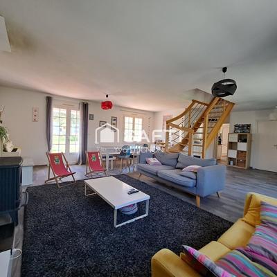 Maison - 139 m² - 7 pièces