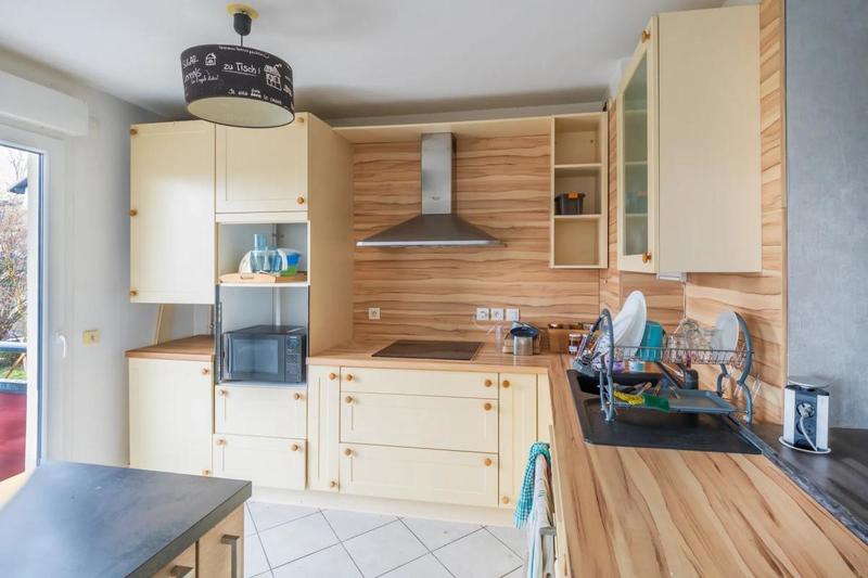 Appartement - 90 m² - 4 pièces