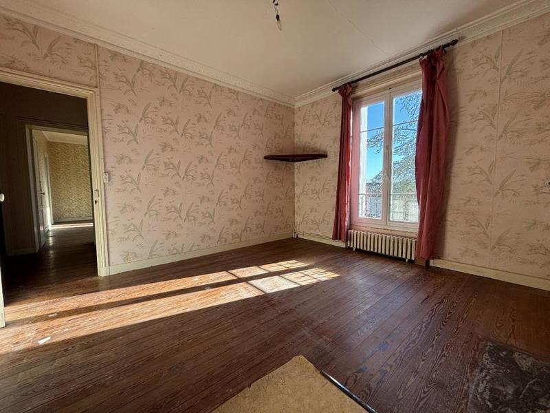 Propriété - 146 m² - 6 pièces