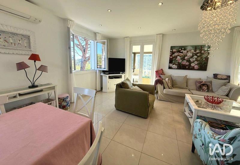 Maison - 138 m² - 6 pièces