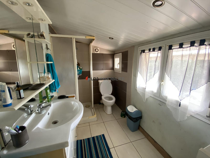 Immeuble - 231 m² - 2 pièces