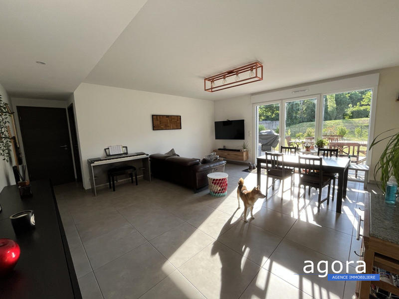 Appartement - 91 m² - 4 pièces