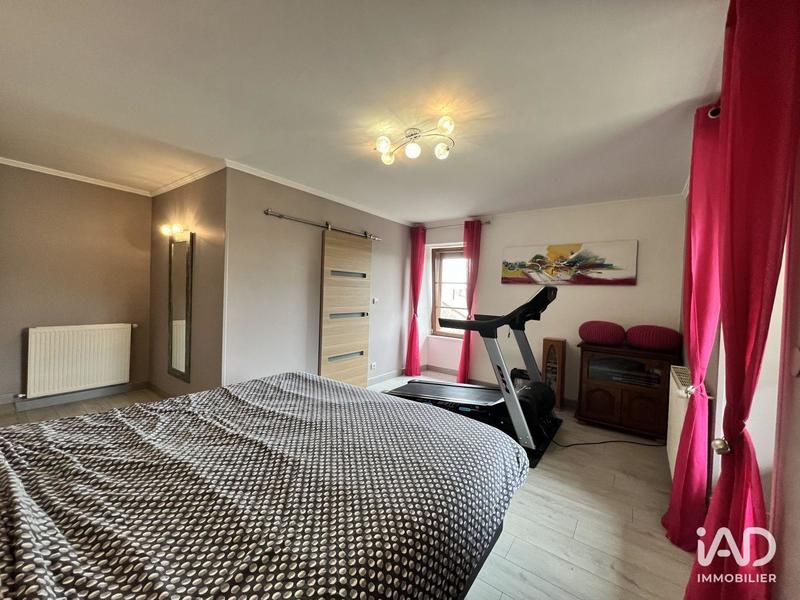 Maison - 237 m² - 6 pièces