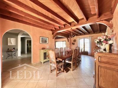 Maison - 188 m² - 6 pièces