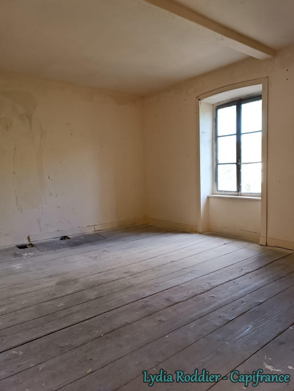 Maison - 281 m² - 11 pièces