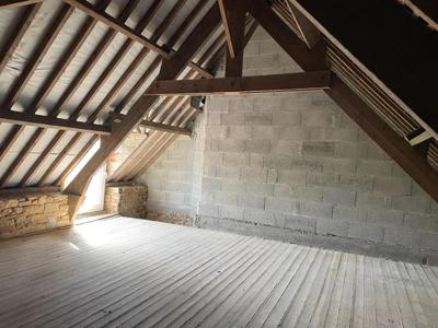 Maison en pierre - 149 m² - 3 pièces