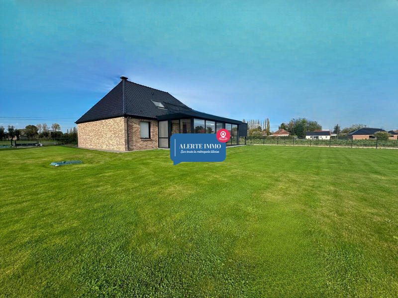 Maison - 180 m² - 5 pièces