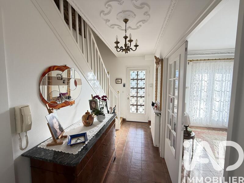 Maison - 139 m² - 5 pièces