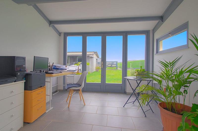 Maison - 199 m² - 5 pièces