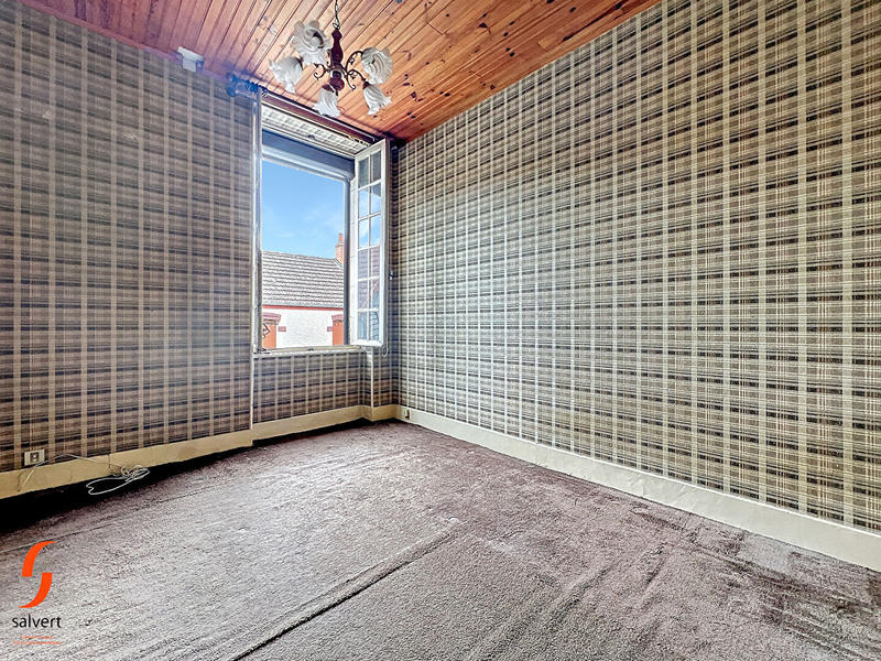 Maison - 95 m² - 5 pièces