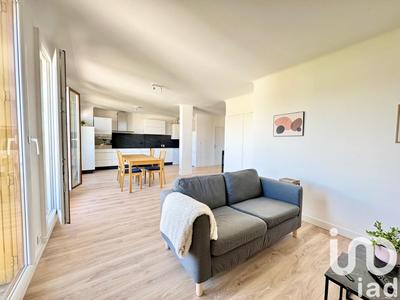 Appartement - 75 m² - 3 pièces