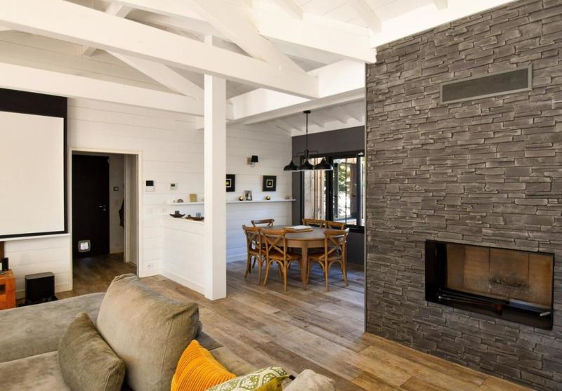 Villa - 220 m² - 8 pièces