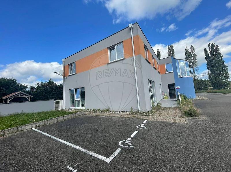 Bureau - 512 m² - 10 pièces