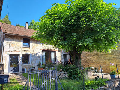 Maison de village - 147 m² - 4 pièces