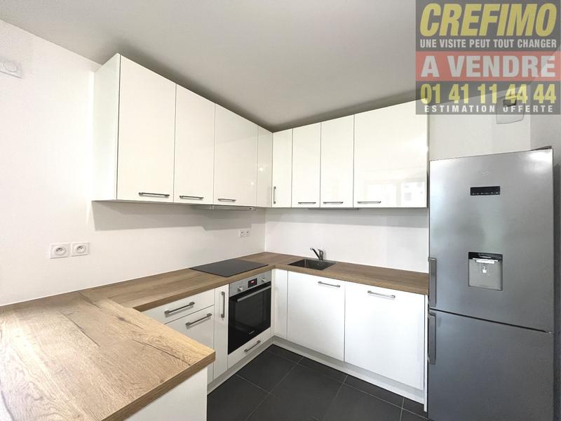 Appartement - 80 m² - 4 pièces