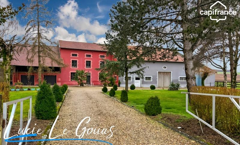 Haras - 239 m² - 9 pièces