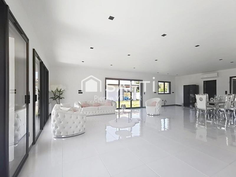 Maison - 146 m² - 4 pièces